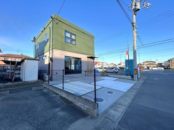 東中田2丁目 戸建 前面道路含む外観 東中田2丁目 戸建 前面道路含む外観