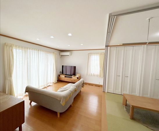 錦ケ丘3丁目 戸建 リビング 錦ケ丘3丁目 戸建 リビング
