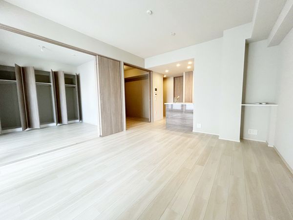 プラウド勾当台公園 リビング