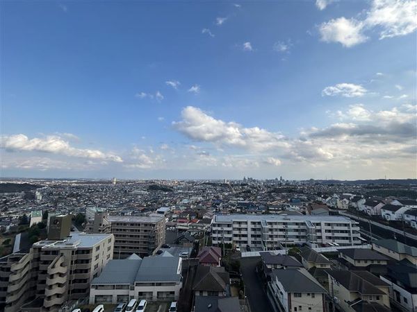 中山パーク・ホームズ 2番館 眺望 中山パーク・ホームズ 2番館 眺望