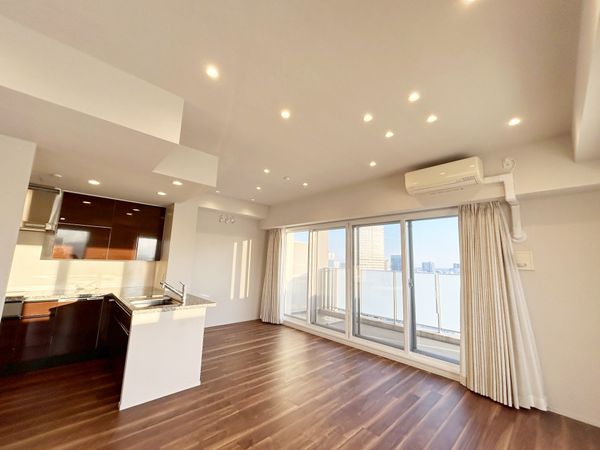 プラウドタワー仙台勾当台公園 リビング