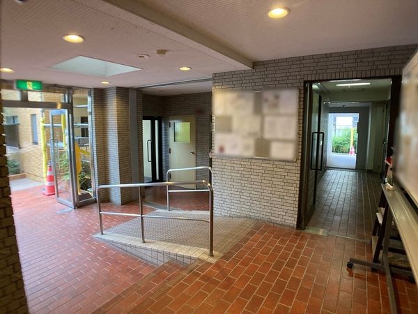 コープ野村中島丁 エントランス