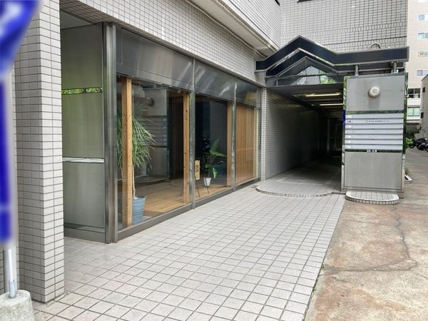 ラ・レジダンス・ド・仙台 エントランス ラ・レジダンス・ド・仙台 エントランス