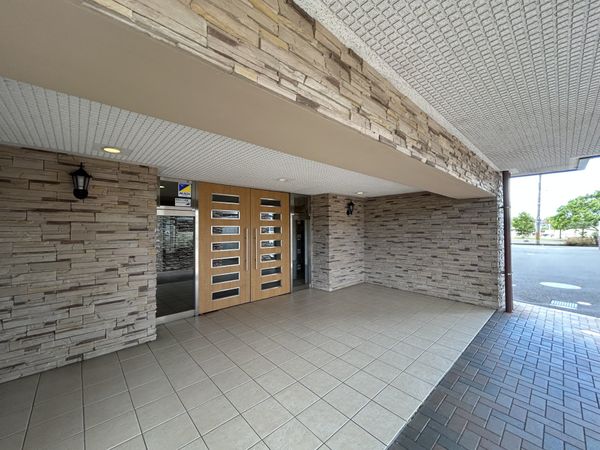 サンデュエル新田駅前Ⅱ エントランス サンデュエル新田駅前Ⅱ エントランス