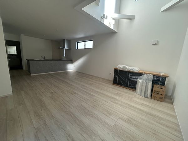 富沢2丁目 新築戸建 2号棟 リビング