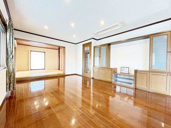 明石南2丁目 中古戸建 リビング 明石南2丁目 中古戸建 リビング