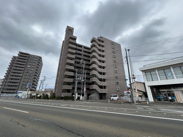 グランコート高砂ステーション 外観