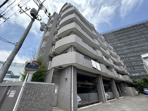 ロイヤルパレス上杉山通 外観 ロイヤルパレス上杉山通 外観