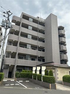 ダイアパレス泉中央三丁目 外観