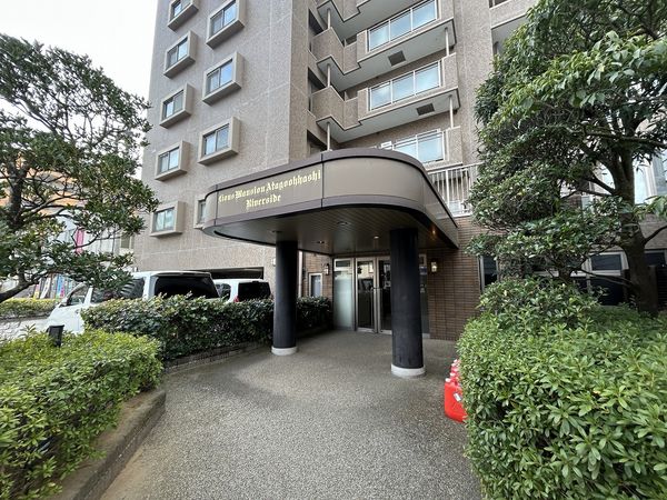 ライオンズマンション愛宕大橋リバーサイド エントランス
