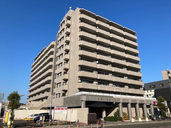 ヴィルヌーブ八幡町 外観 ヴィルヌーブ八幡町 外観