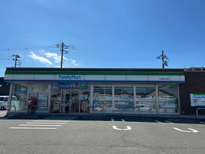 チサンマンション富沢駅前Ⅱ ○ファミリーマート大野田四丁目店(約500m) ○ファミリーマート大野田四丁目店(約500m)
