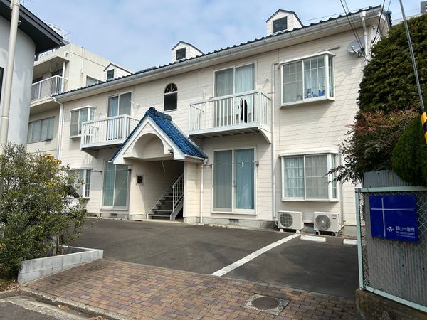 新寺4丁目 アパート 外観