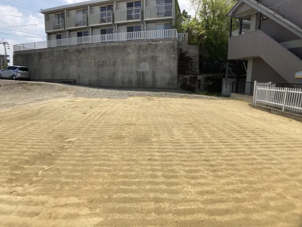 敷地面積は広々約１７１坪あります