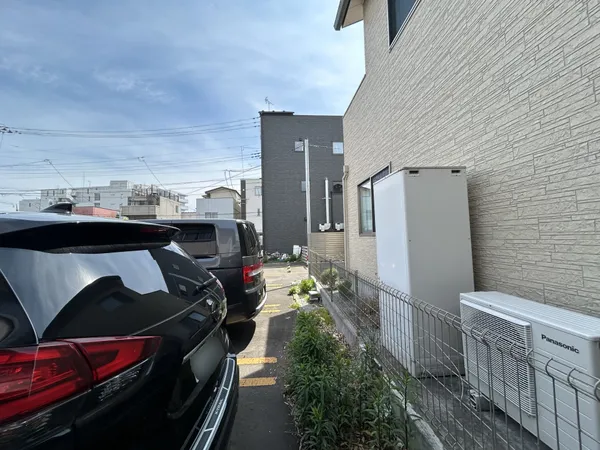 敷地面積約２４２坪の広大な敷地！