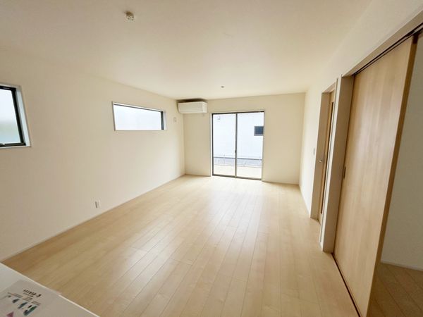 新築戸建 岩切分台3丁目2号棟 リビング