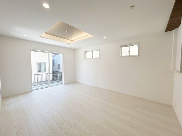 中江二丁目 新築一戸建 1号棟 リビング