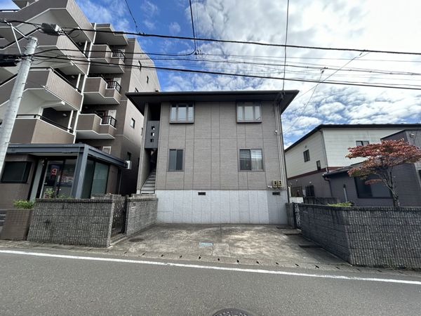 小松島4丁目 2世帯住宅 外観 小松島4丁目 2世帯住宅 外観
