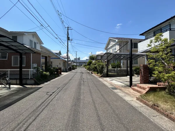 地下鉄南北線「河原町」駅徒歩12分の立地です！