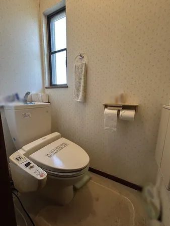 トイレ※家具や小物類は売買物件に含まれません