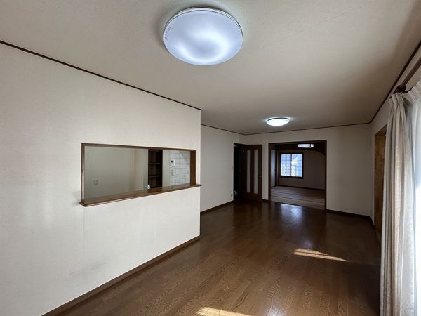 古城一丁目 戸建 リビング