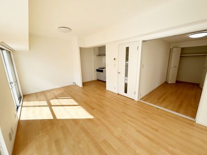 二日町パークマンション リビング