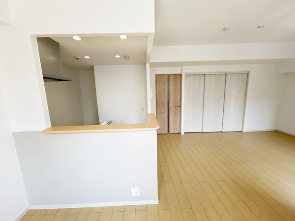 二日町シティタワー リビング