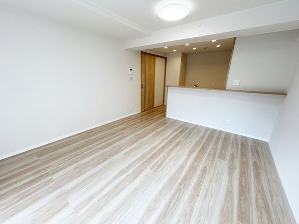 シャンボール二日町 リビング シャンボール二日町 リビング