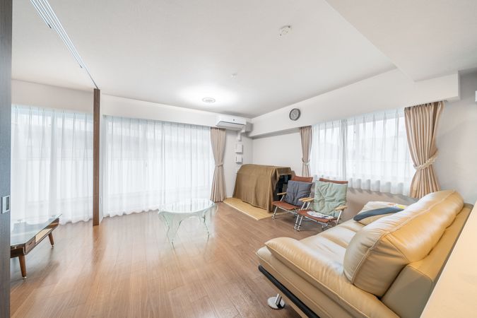 レジデンシャル青葉広瀬川 リビング