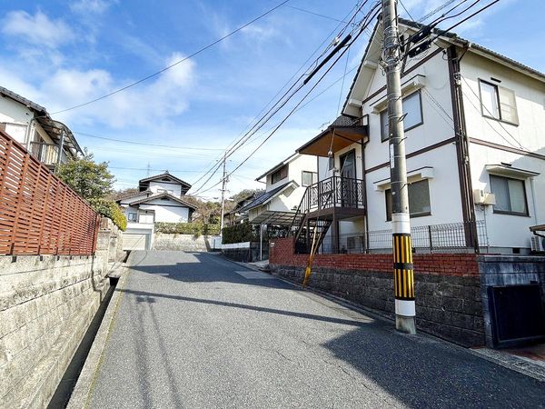 美鈴が丘東2丁目 土地 前面道路含む外観 美鈴が丘東2丁目 土地 前面道路含む外観