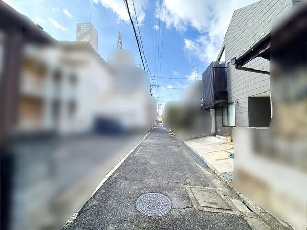 草津浜町 戸建 前面道路含む外観