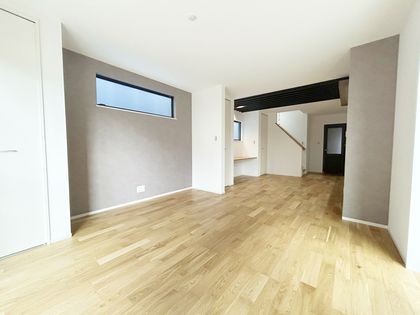 下平良1丁目 未入居 リビング