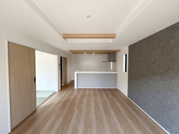 美鈴が丘西4丁目 新築 リビング