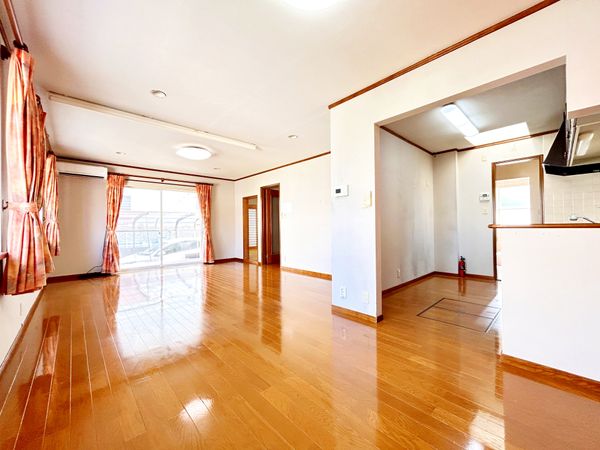 河内南一丁目 戸建 リビング 河内南一丁目 戸建 リビング