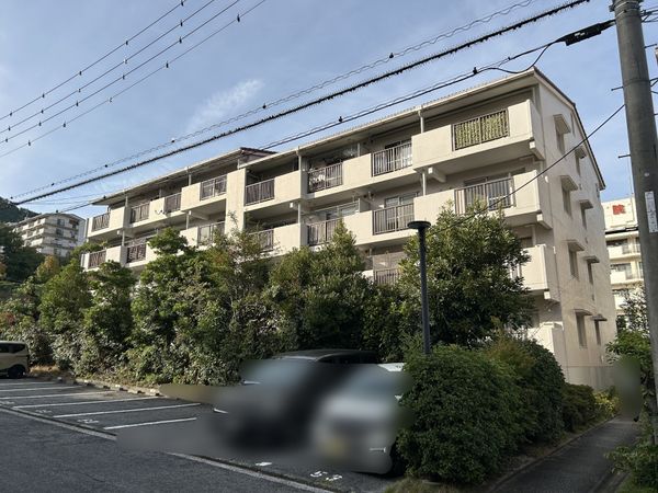 鈴が峰第4住宅 8号棟 外観 鈴が峰第4住宅 8号棟 外観