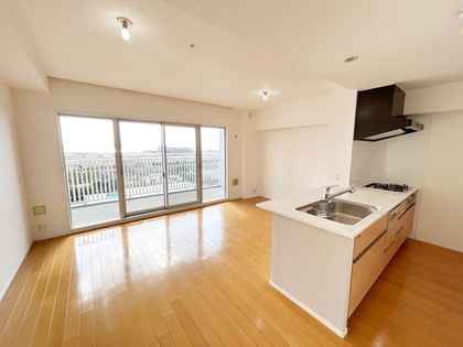 アーバンビュー渚ガーデン七番館 リビング