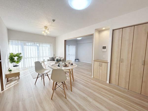 ナタリーマリナタウンウエストデッキ リビング ナタリーマリナタウンウエストデッキ リビング