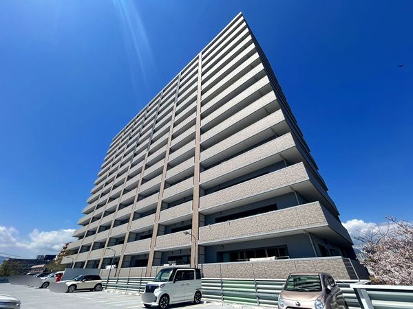 グランスイート五日市駅前イーストガーデン 外観