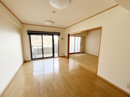 フローレンス井口台 リビング