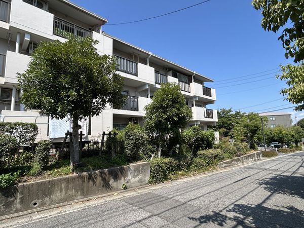 鈴が峰第4住宅 5号棟 外観