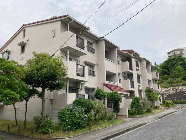 鈴が峰第4住宅 9号棟 外観 鈴が峰第4住宅 9号棟 外観
