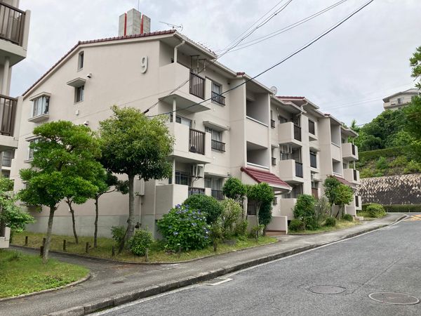 鈴が峰第4住宅 9号棟 外観 鈴が峰第4住宅 9号棟 外観