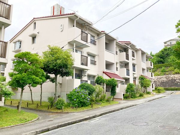 鈴が峰第4住宅 9号棟 外観 鈴が峰第4住宅 9号棟 外観