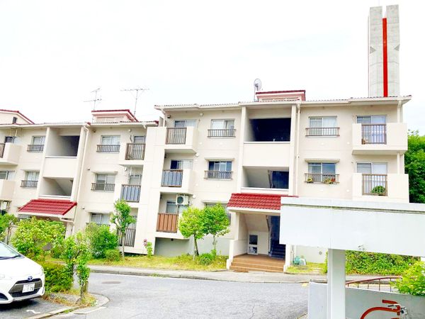 鈴が峰第4住宅 9号棟 外観 鈴が峰第4住宅 9号棟 外観