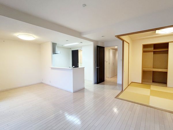 パークホームズ古江西町レジデンス リビング