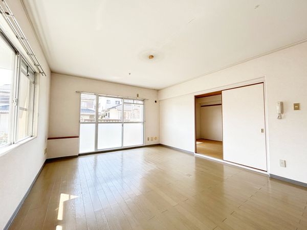 鈴が峰第4住宅 13号棟 リビング 鈴が峰第4住宅 13号棟 リビング