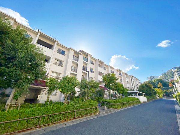 鈴が峰第4住宅7号棟 外観 外観