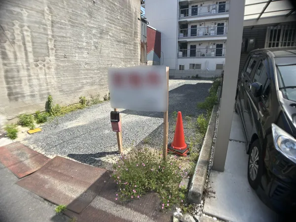 周辺には商業施設が多くお買い物がしやすいです。
