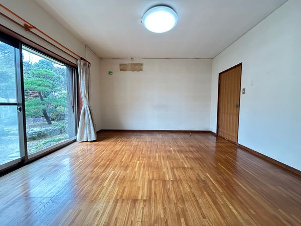 芳賀戸建 リビング