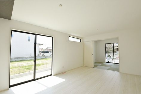 山崎新築 リビング